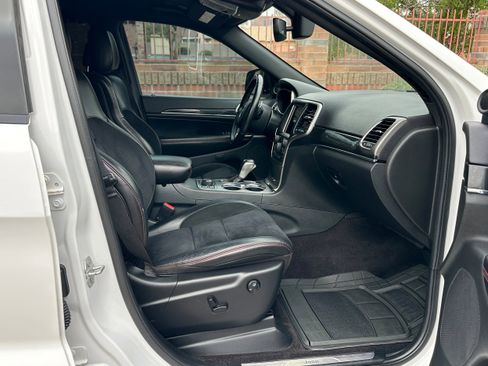 Used 2018 Jeep Grand Cherokee Trailhawk image 11