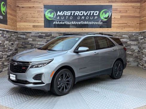 Used 2023 Chevrolet Equinox RS w/ RS Leather Package AWD/4WD image 5