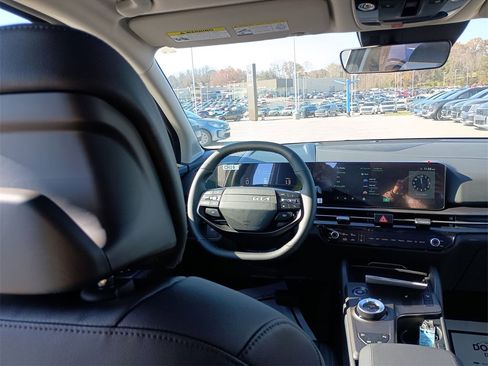 New 2026 Kia Sportage EX w/ EX Panoramic Sunroof Package image 15