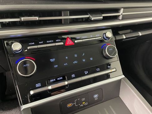 New 2026 Hyundai Santa Fe SE image 6