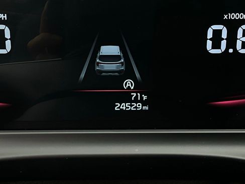 Used 2025 Kia Seltos S image 38