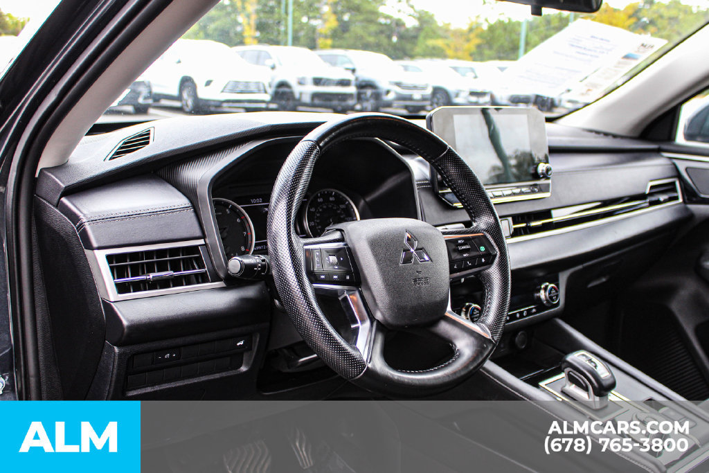 Used 2024 Mitsubishi Outlander SE FWD image 23