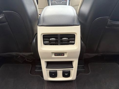 Used 2020 Ford Edge Titanium w/ Equipment Group 301A image 13