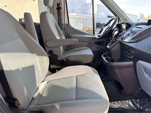 Used 2015 Ford Transit 150 XLT image 32