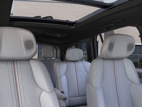 New 2026 Cadillac Vistiq Sport w/ LPO, Floor Liner Package image 56