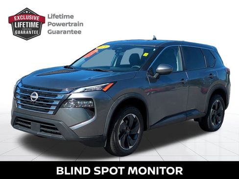 Certified 2024 Nissan Rogue SV image 8