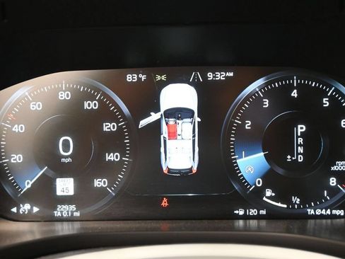 Used 2020 Volvo XC60 T6 Inscription w/ Protection Package AWD/4WD image 12
