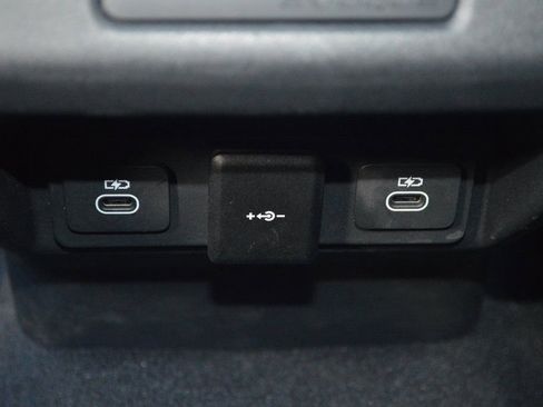 Certified 2025 Land Rover Range Rover Evoque S image 35