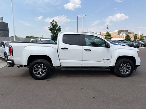 Used 2022 GMC Canyon AT4 w/ Driver Alert Package AWD/4WD image 10