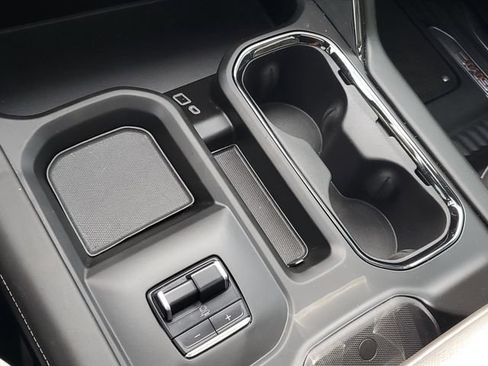 Certified 2024 GMC Sierra 2500 AT4X AWD/4WD image 29