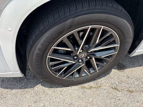 Used 2025 Lexus TX 350 AWD w/ Technology Package image 9