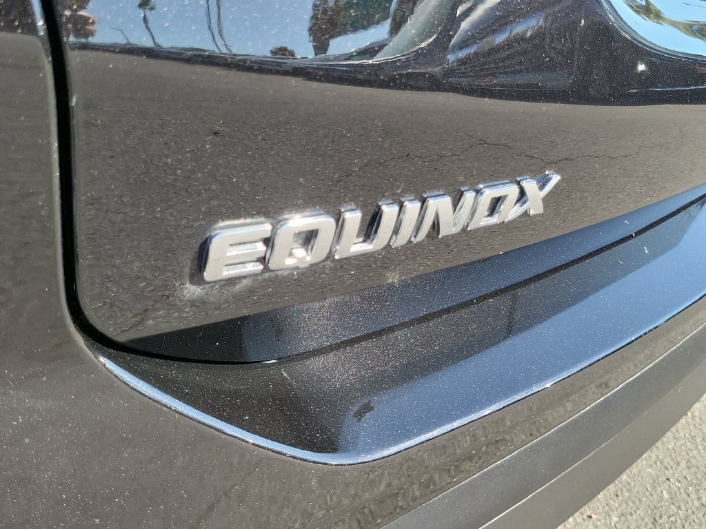 Used 2021 Chevrolet Equinox LS FWD image 24