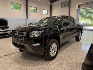 Used 2024 Nissan Frontier SV w/ Technology Package AWD/4WD video 1