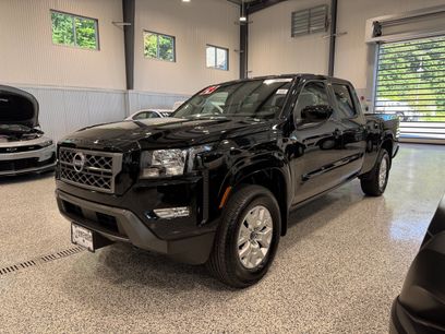 Used 2024 Nissan Frontier SV w/ Technology Package