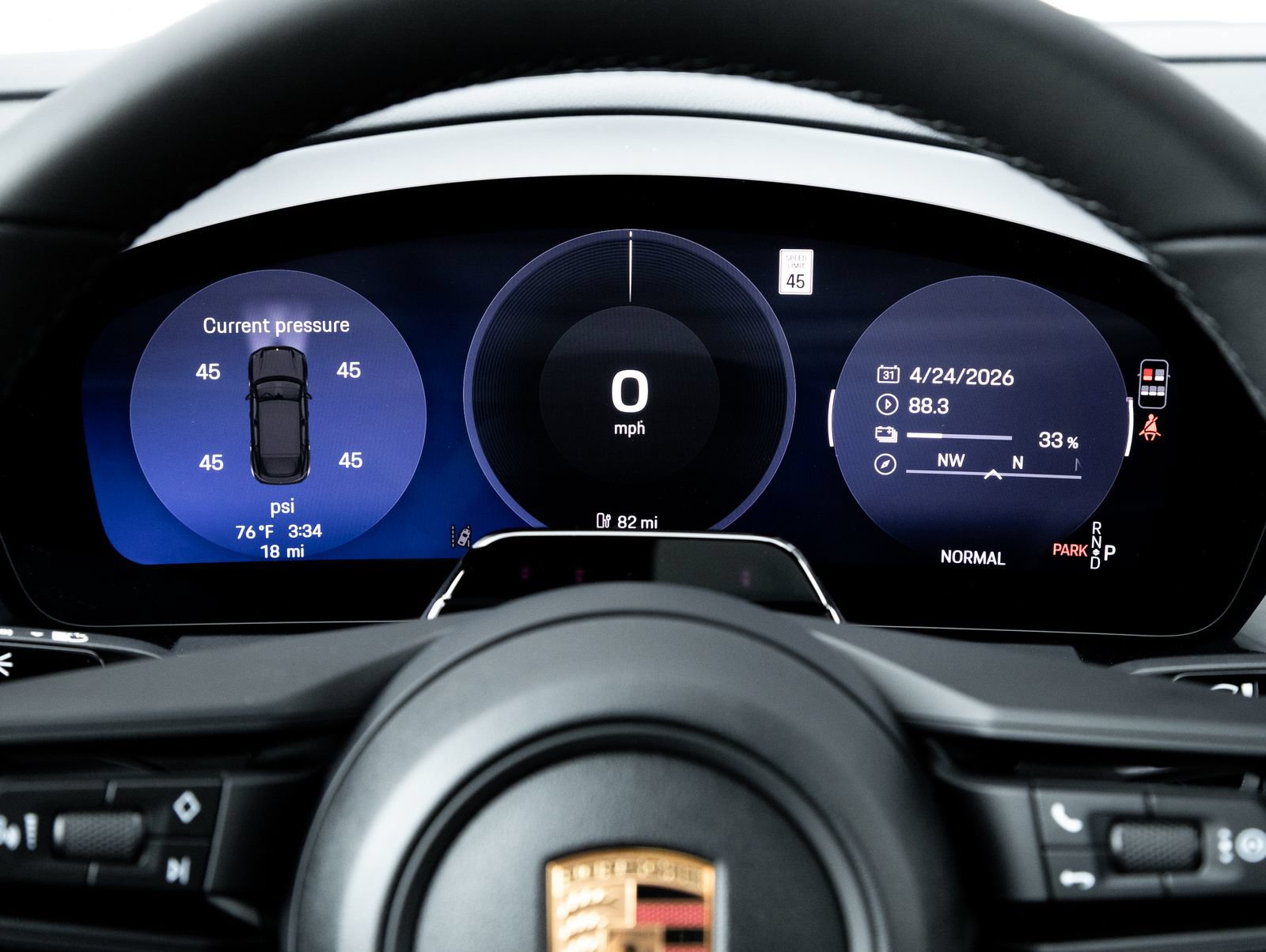 Certified 2026 Porsche Macan 4 Electric AWD/4WD image 14
