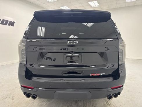 Used 2025 Chevrolet Tahoe RST w/ Comfort Package AWD/4WD image 6