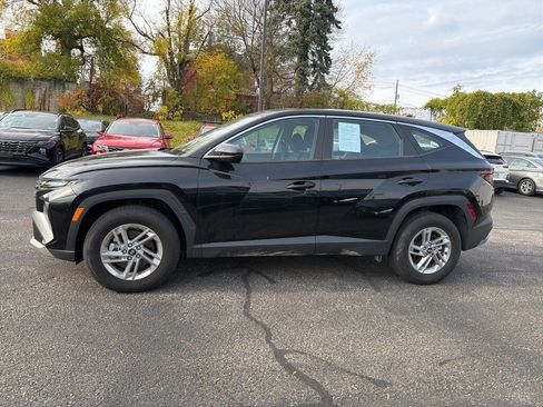 Certified 2025 Hyundai Tucson SE AWD/4WD image 4
