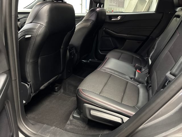Used 2024 Ford Escape ST-Line w/ Tech Pack #1 AWD/4WD image 27