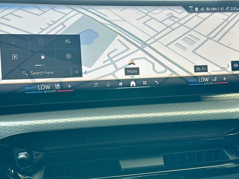 New 2026 BMW 330i Sedan w/ Convenience Package RWD image 10