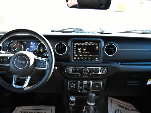 Used 2023 Jeep Wrangler Sahara w/ Cold Weather Group image 39