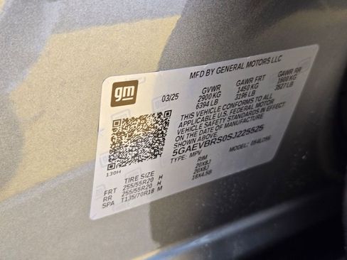 Used 2025 Buick Enclave Sport Touring image 35