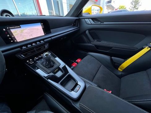 Used 2022 Porsche 911 GT3 RWD image 23
