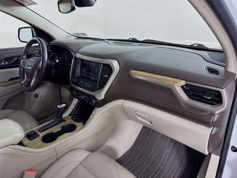 Used 2019 GMC Acadia Denali w/ Technology Package image 30