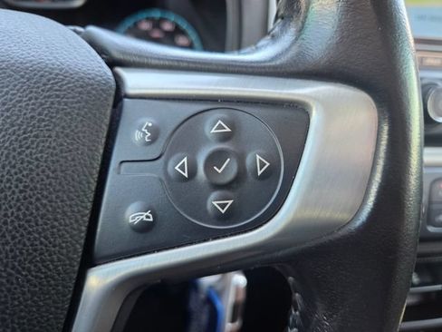 Used 2018 GMC Canyon SLT w/ Trailering Package RWD image 22