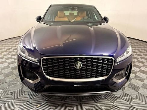 Certified 2026 Jaguar F-PACE R-Dynamic S image 11