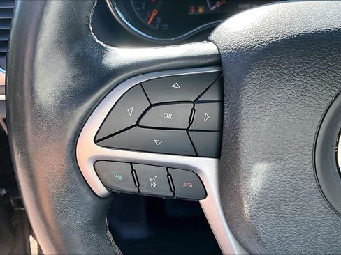 Used 2021 Jeep Grand Cherokee Limited image 11