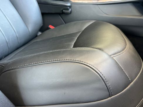 Used 2023 Land Rover Range Rover Sport SE Dynamic image 23