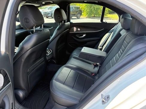 Used 2021 Mercedes-Benz E 450 4MATIC Sedan image 22