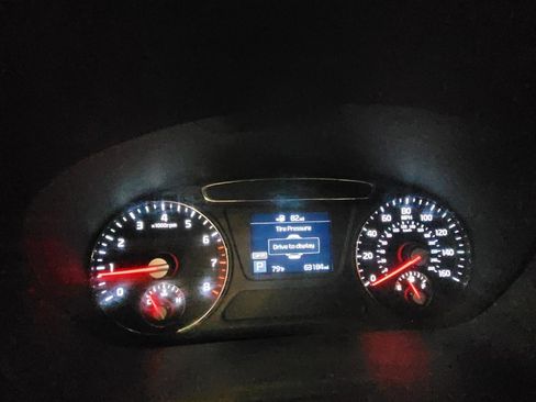 Used 2019 Kia Sorento LX image 23