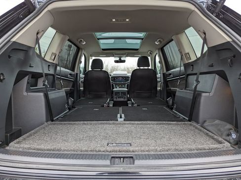 Used 2023 Volkswagen Atlas SE w/ Panoramic Sunroof Package AWD/4WD image 45