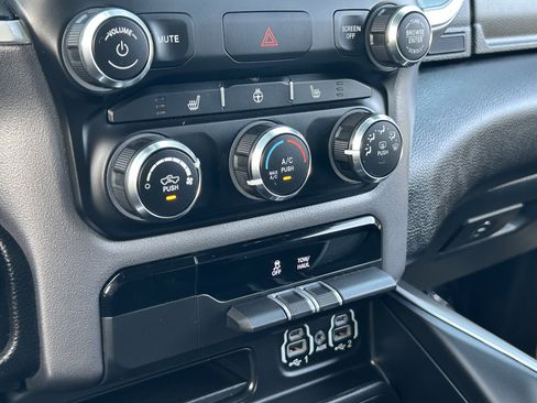 Certified 2023 RAM 1500 Big Horn AWD/4WD image 26