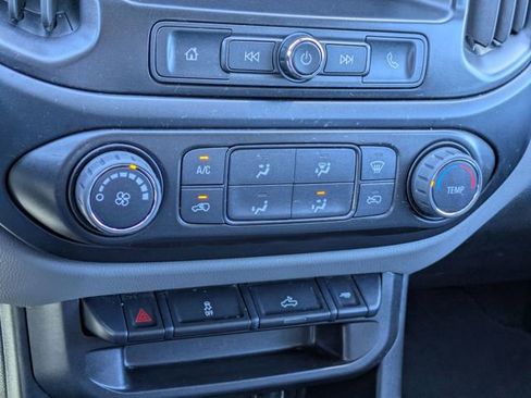Certified 2022 Chevrolet Colorado W/T w/ WT Convenience Package AWD/4WD image 22