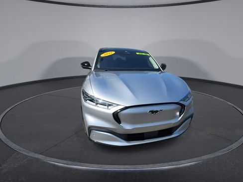 Used 2021 Ford Mustang Mach-E Premium image 4