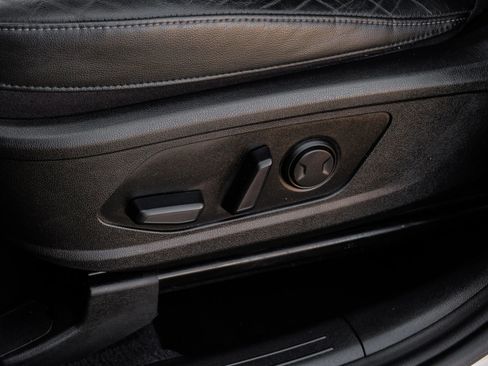 Used 2021 Kia Sorento SX Prestige image 33