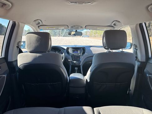 Used 2018 Hyundai Santa Fe Sport image 19