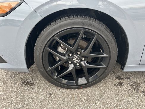 Used 2024 Honda Civic Sport image 7