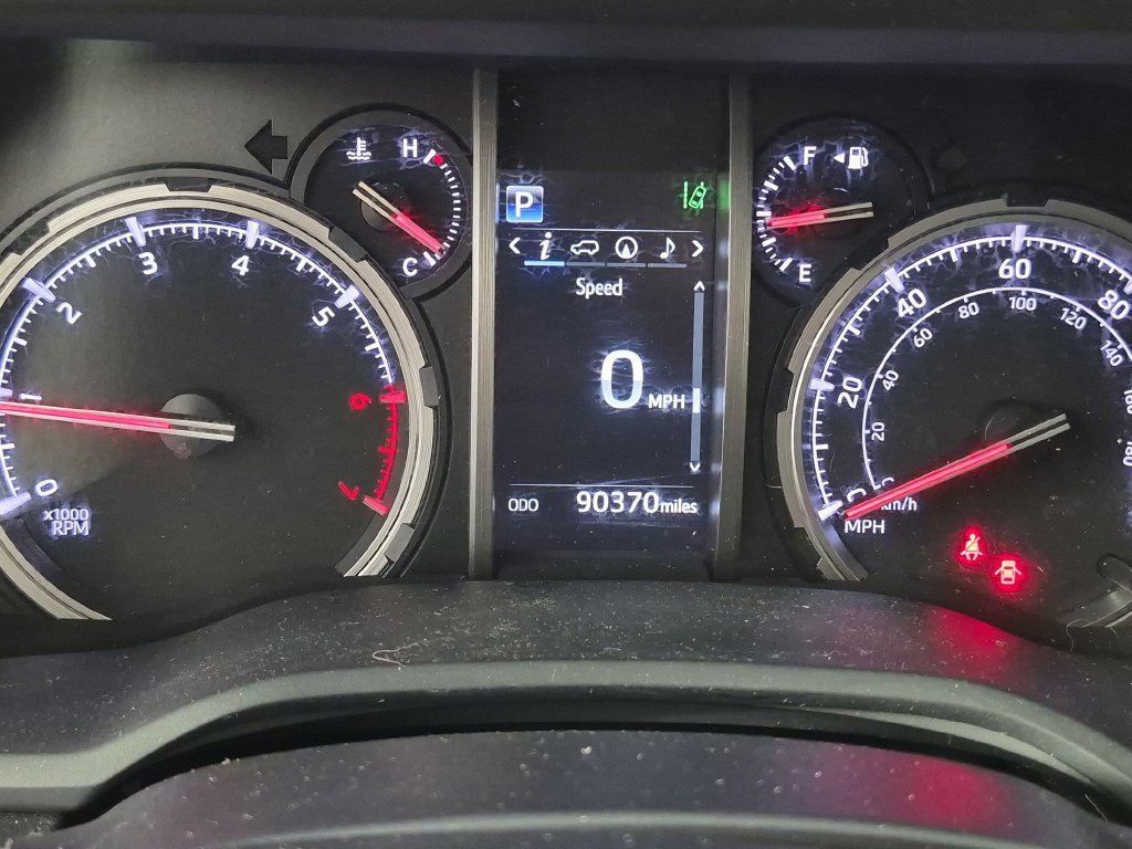 Used 2023 Toyota 4Runner TRD Off-Road Premium w/ Moonroof Package AWD/4WD image 22
