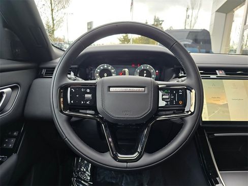 New 2026 Land Rover Range Rover Velar Dynamic SE image 10