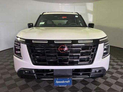 New 2025 Nissan Armada PRO-4X w/ Pro-4X Premium Package image 2