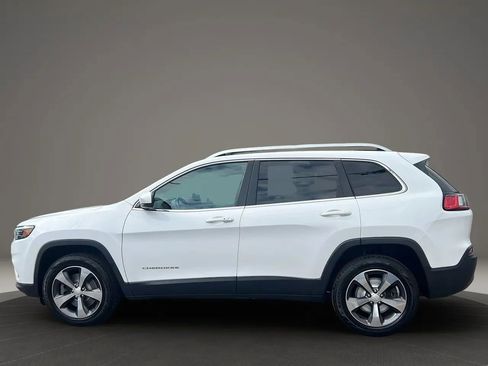 Used 2019 Jeep Cherokee Limited image 8