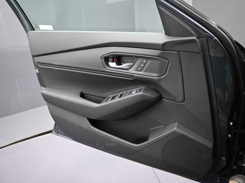 New 2025 Honda Accord EX-L image 11