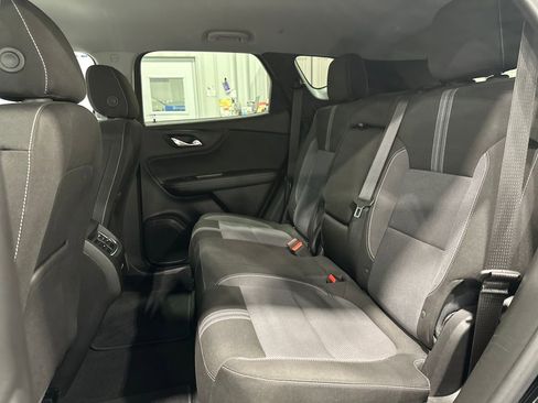 Used 2025 Chevrolet Blazer LT image 27
