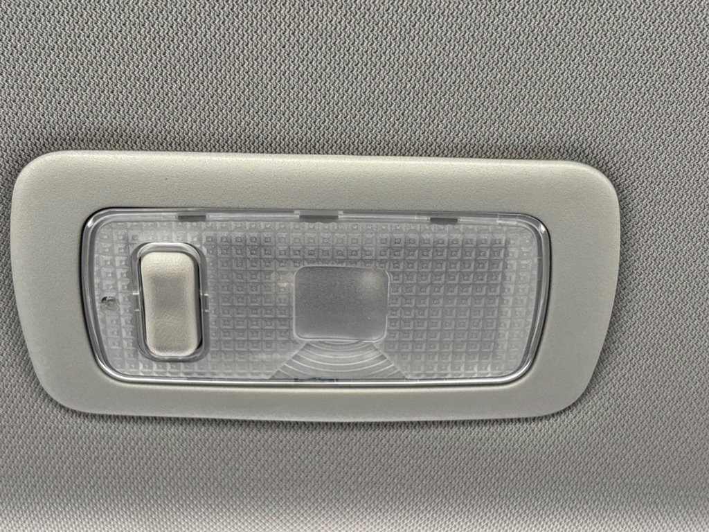 Used 2023 Nissan Rogue S FWD image 24
