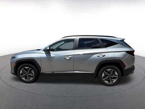 Used 2025 Hyundai Tucson SEL AWD/4WD image 9
