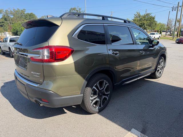Used 2024 Subaru Ascent Touring AWD/4WD image 4