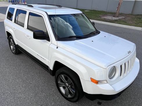Used 2015 Jeep Patriot High Altitude AWD/4WD image 15